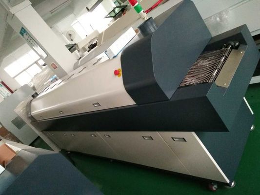 SMT รถไฟฟ้าน้ําสําหรับเครื่องผสม PCB